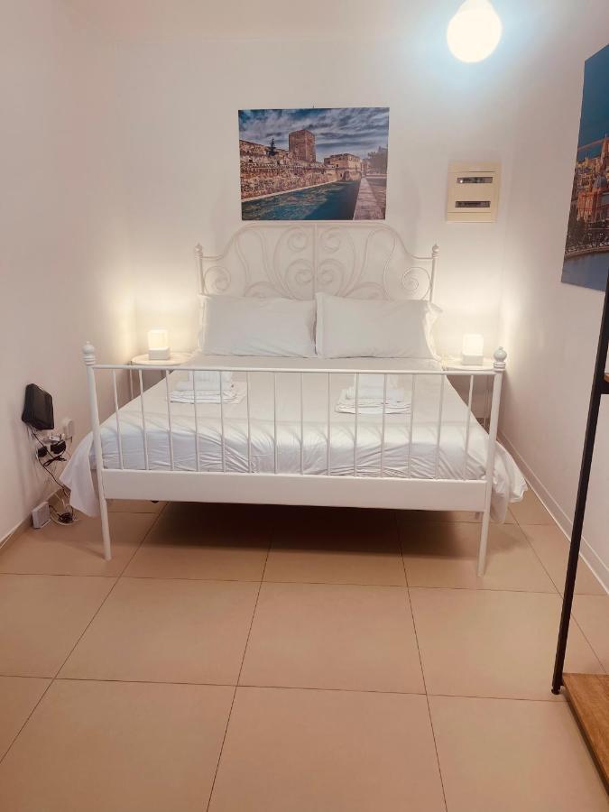 Berga Exclusive Suite 5 Bari Eksteriør bilde