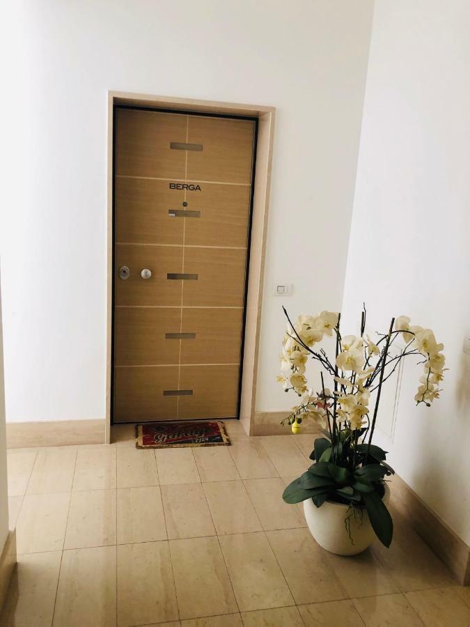 Berga Exclusive Suite 5 Bari Eksteriør bilde